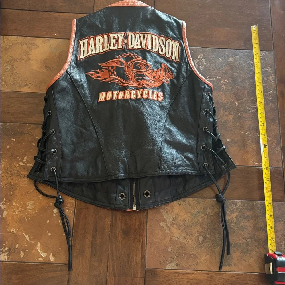 Harley Davidson Leather Racing Vest; RARE & FABULOUS!! - Picture 10 of 12
